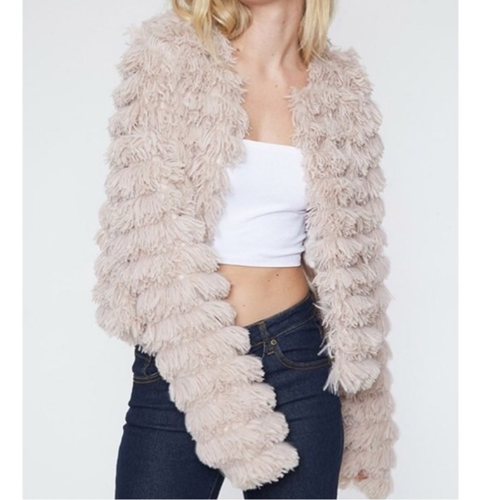 Fantastic Fawn Cream Tan Shaggy Kami Jacket size medium